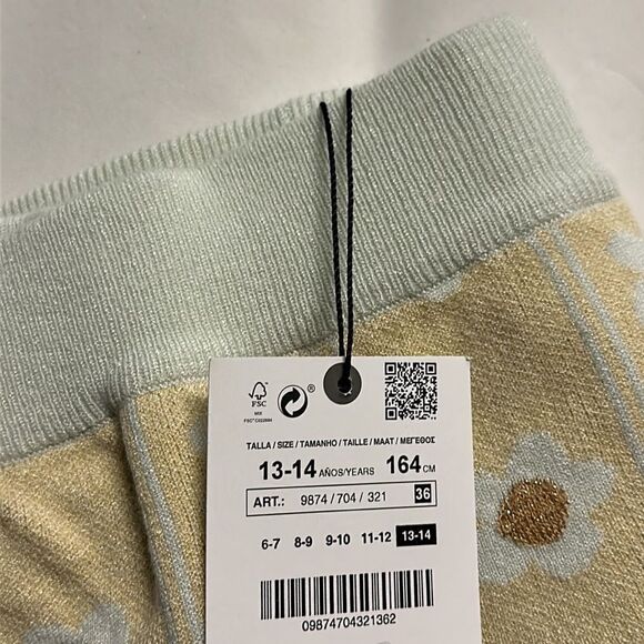 ZARA Kids | Yellow | JACQUARD KNIT SHORTS - Picture 5 of 6